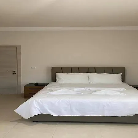 فندق Ender Elite Hotel نيقوسيا